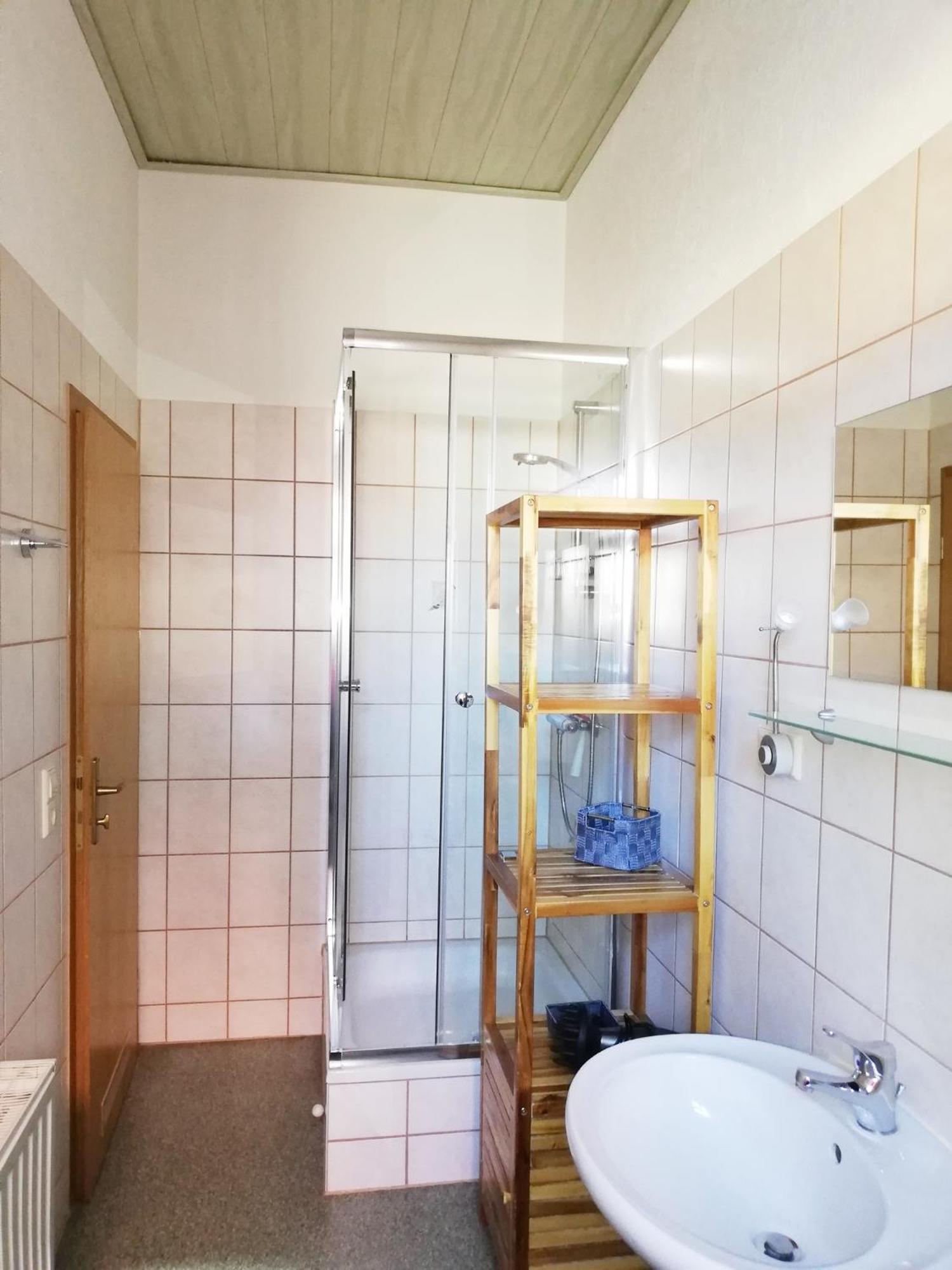 Ferienwohnung Und Pension "Zur Aue" Konigsbruck Ngoại thất bức ảnh