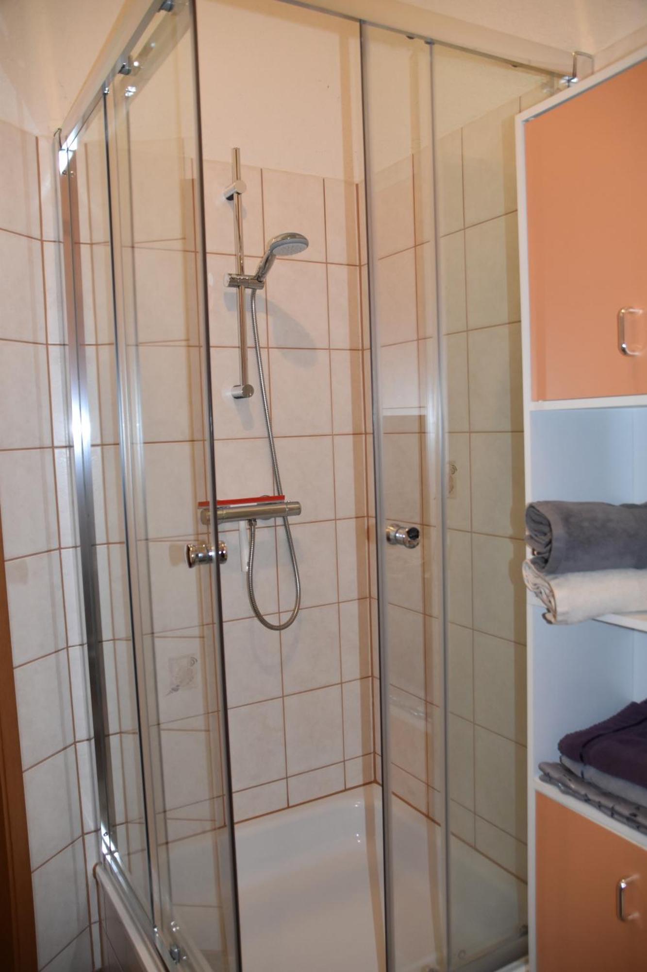 Ferienwohnung Und Pension "Zur Aue" Konigsbruck Ngoại thất bức ảnh
