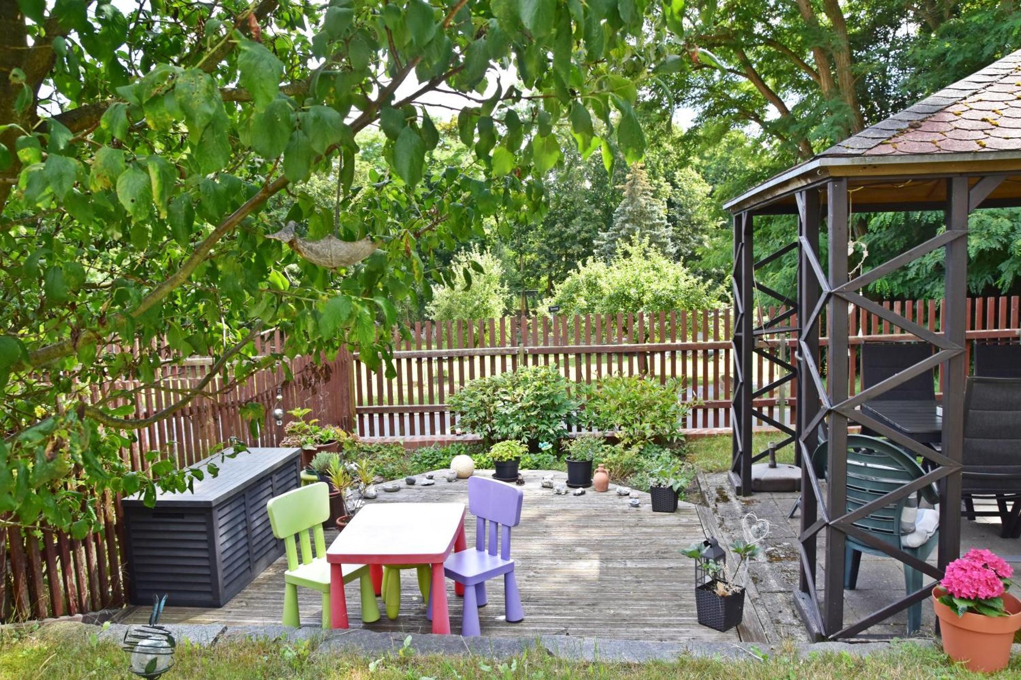 Ferienwohnung Und Pension "Zur Aue" Konigsbruck Ngoại thất bức ảnh